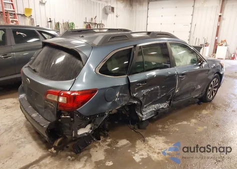 2015 Subaru Outback 3.6R Limited из США, поврежденный, VIN 4S4BSENC2F3270742